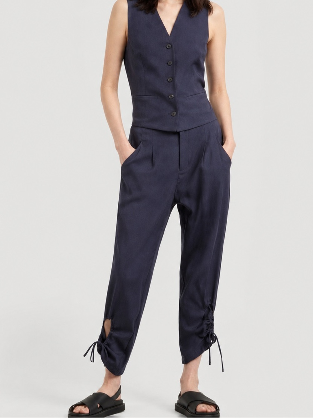 Modern Citizen Navy Zip Up Wide Leg Gathered Trousers with Ankle Gather Size XL